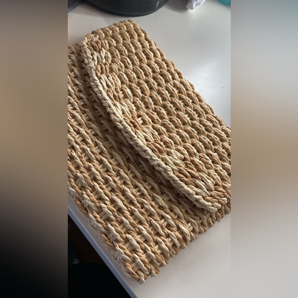 Shiraleah Raffia Clutch